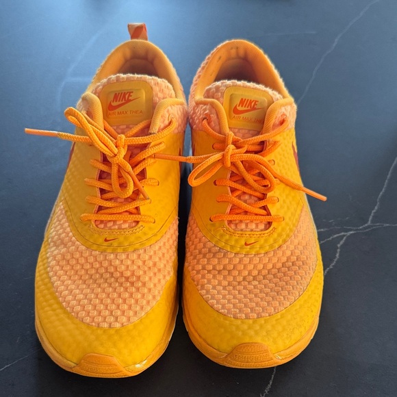 Nike Women’s Air Max Thea Bright Orange Shoes - Picture 1 of 5